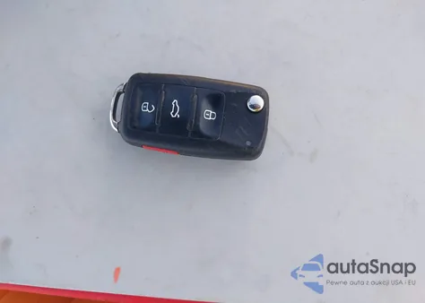 2016 Volkswagen Tiguan Se z USA, uszkodzony, nr VIN WVGBV7AX2GW592910